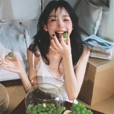 奇怪的猫咪 海报
